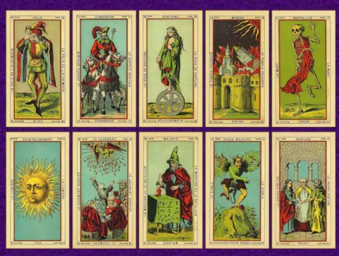 Hobby Hunters: Tarot