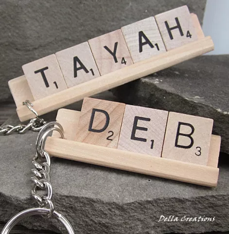 Salem Library Scrabble Tile Key Chain