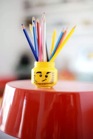 Projects 2 Go (Teens): LEGO Pencil Pots