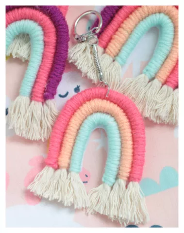 Projects 2 Go (Teens): Macramé Rainbow Keychain
